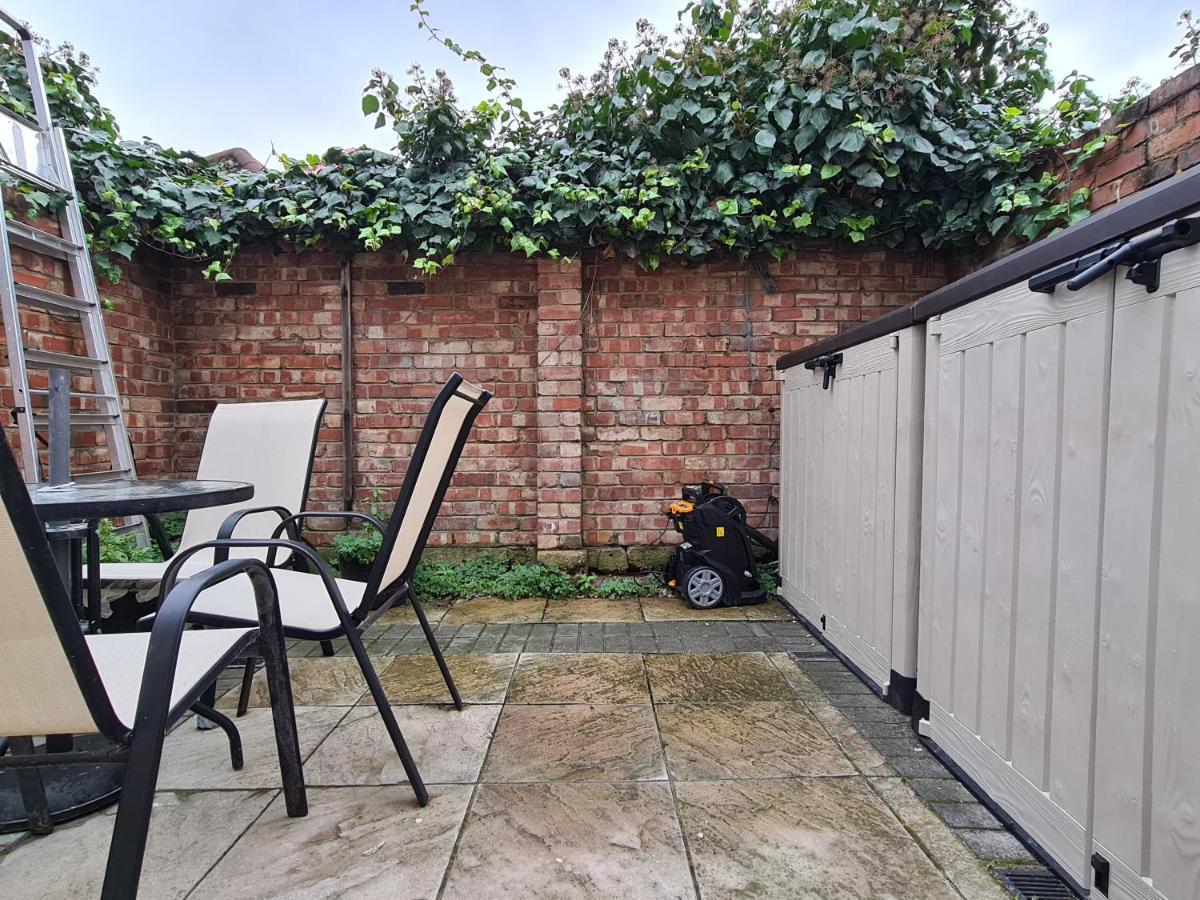 Umbrella Properties London Excel Bagian luar foto