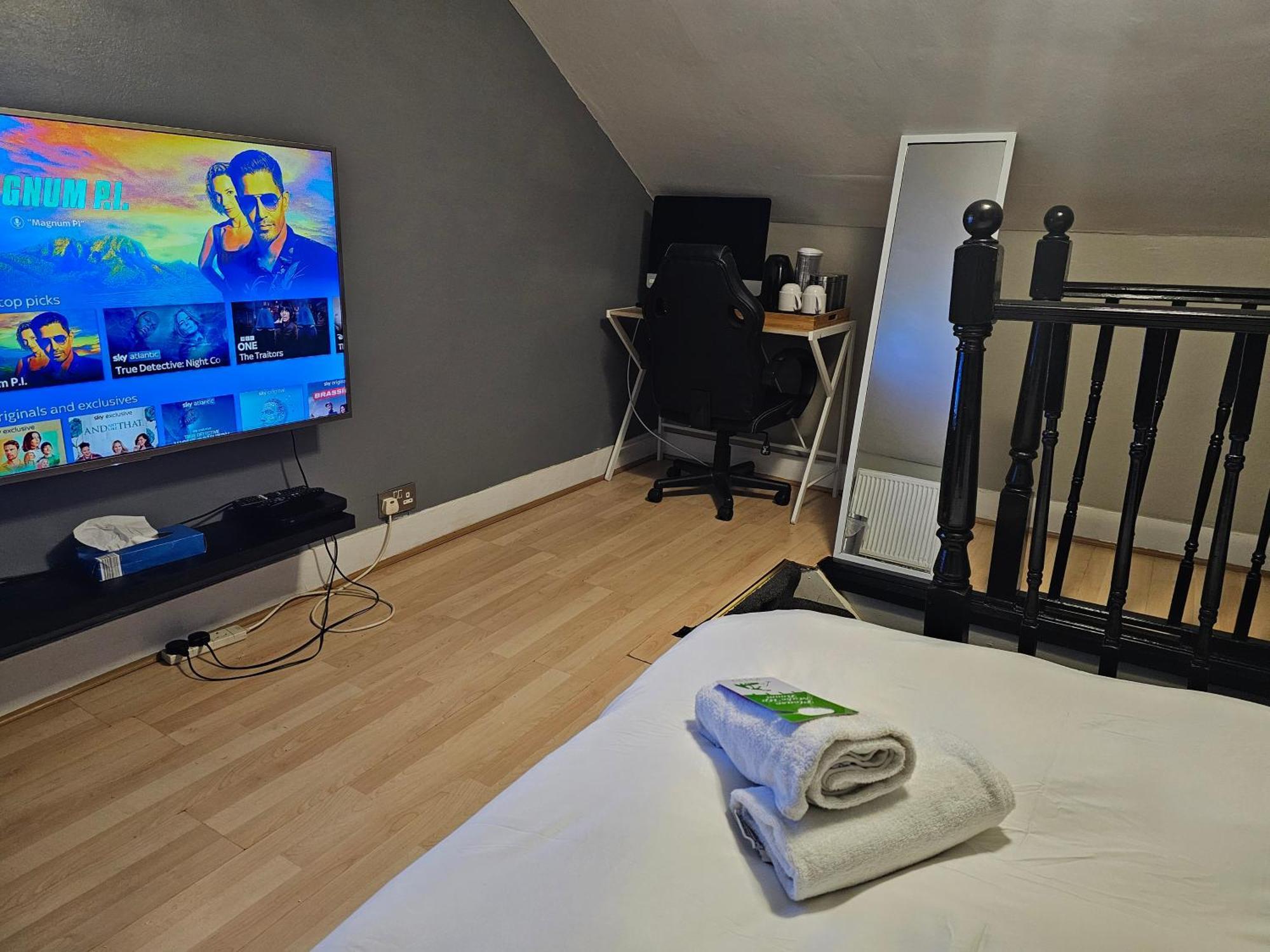 Umbrella Properties London Excel Bagian luar foto