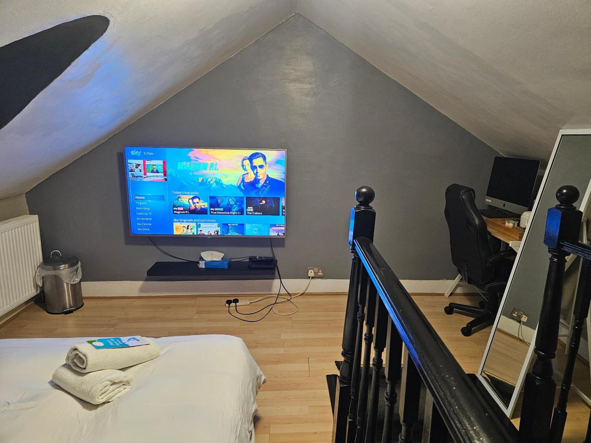 Umbrella Properties London Excel Bagian luar foto