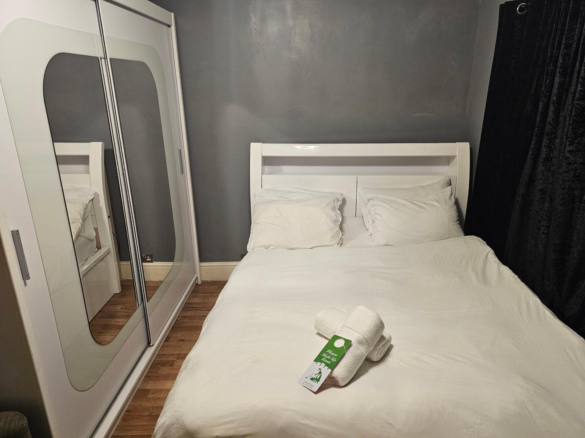 Umbrella Properties London Excel Bagian luar foto