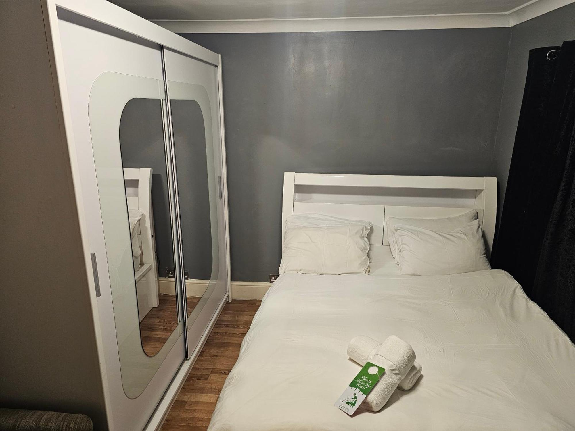 Umbrella Properties London Excel Bagian luar foto