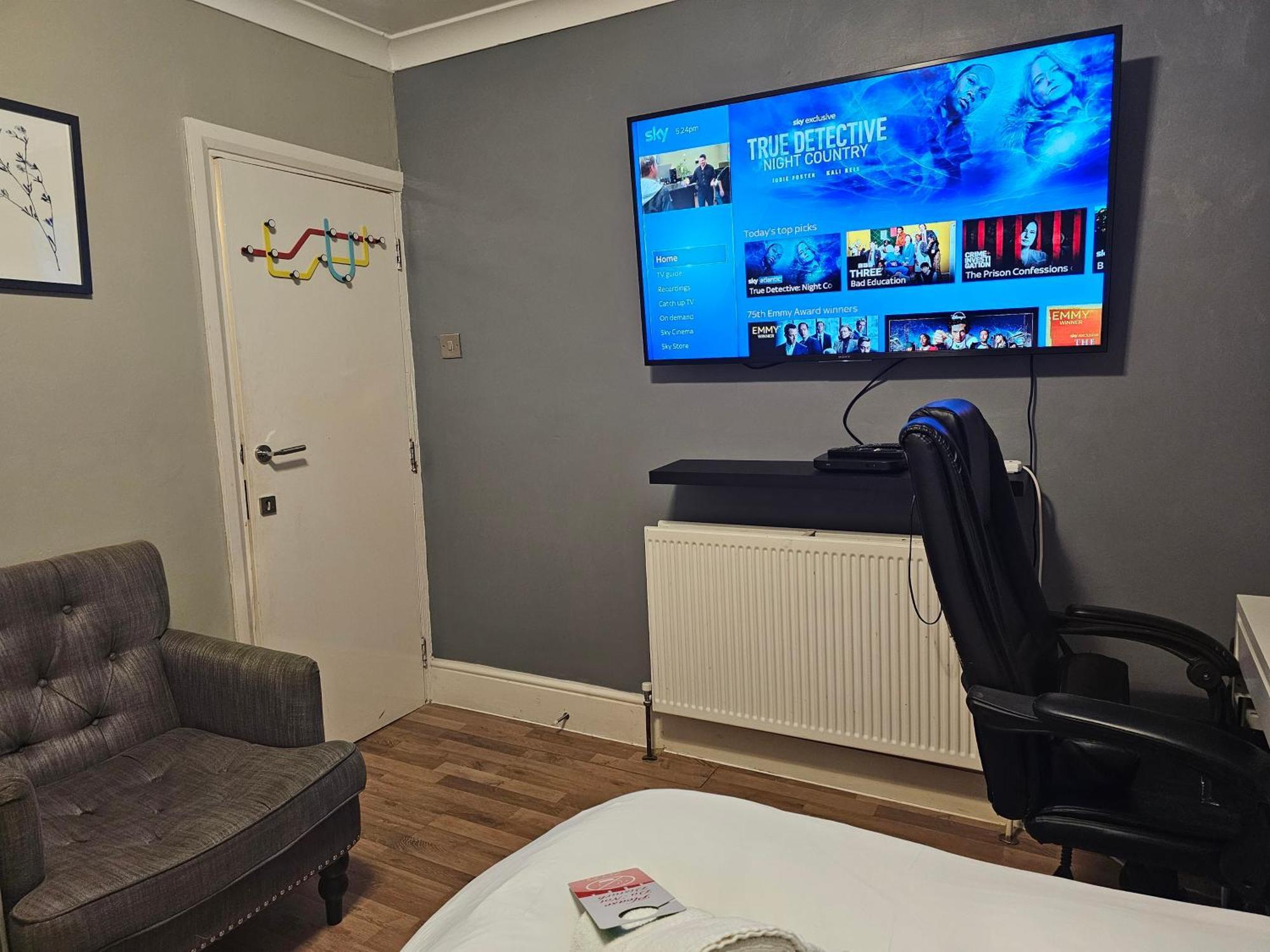 Umbrella Properties London Excel Bagian luar foto
