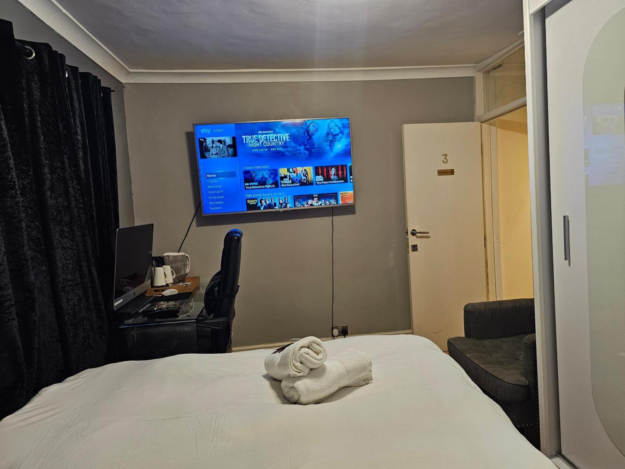 Umbrella Properties London Excel Bagian luar foto